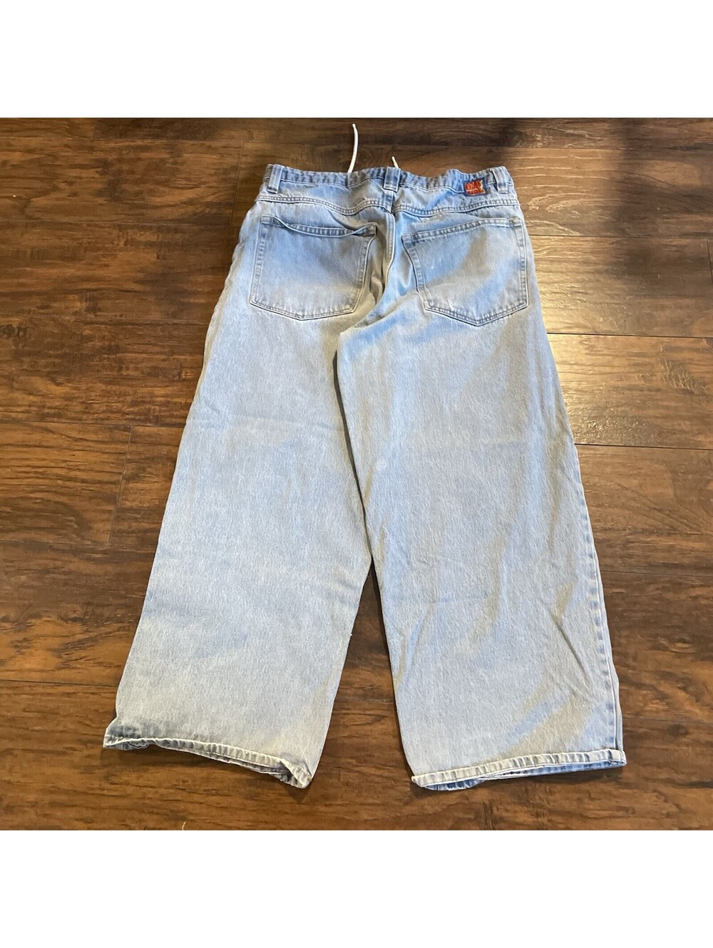 Empyre Loose Fit Light Wash Denim Skate Jeans Size 32